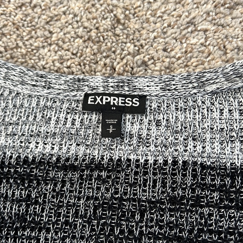 Express Sweater - Picture 2 of 5